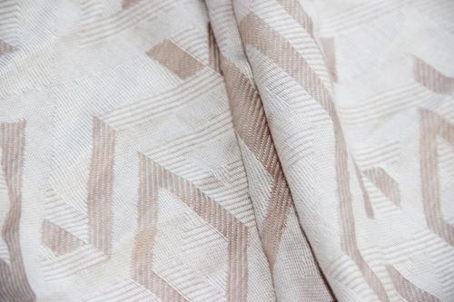 Relaxed-weave-jacquard-Metric